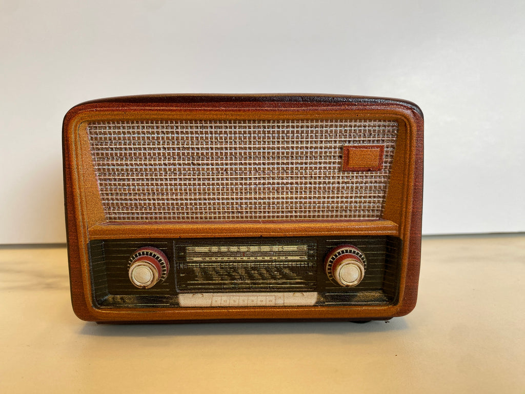 Ceramic Vintage Radio