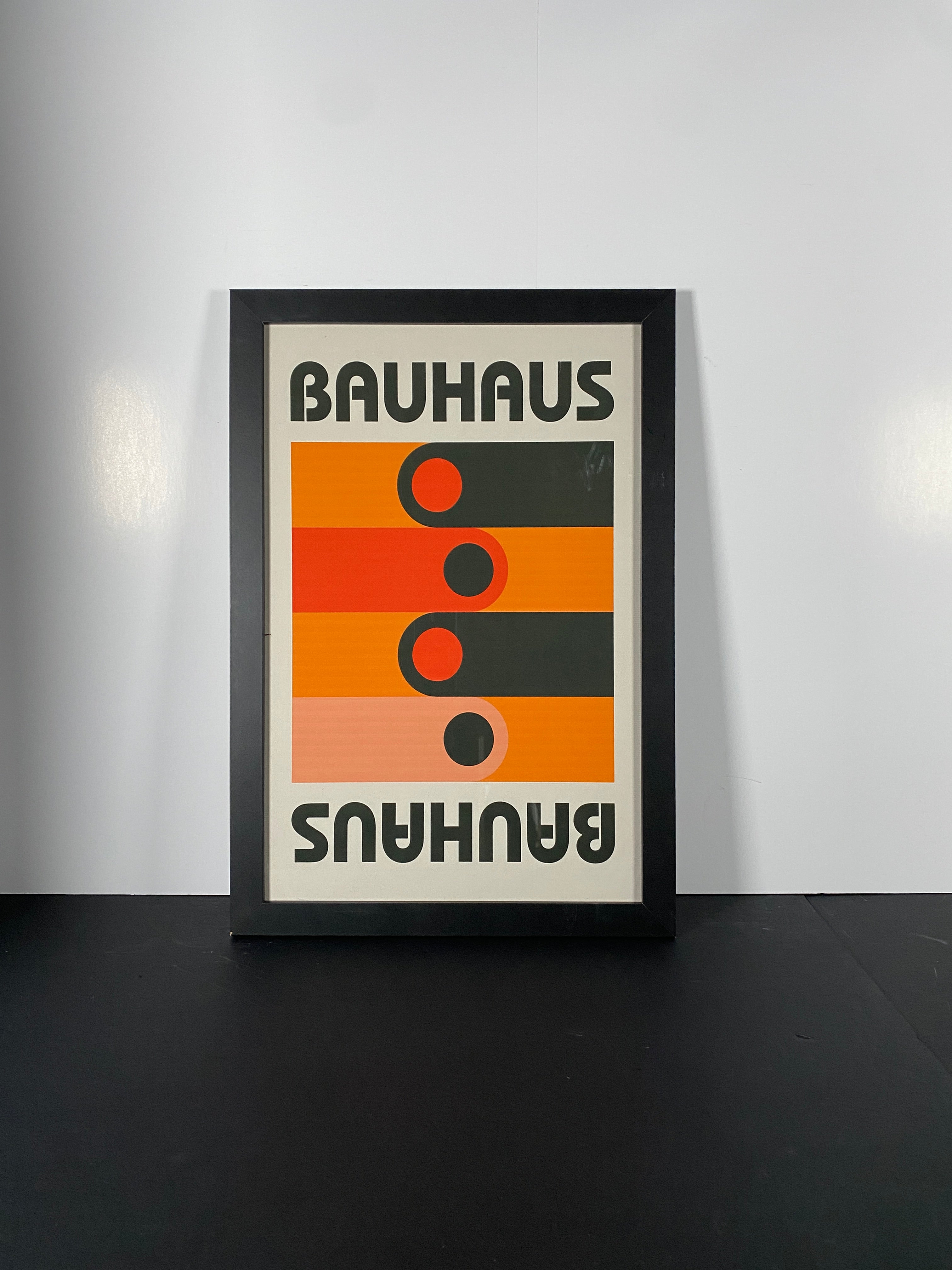 Bauhaus Retro Movement Canvas Poster in Modern Black Frame