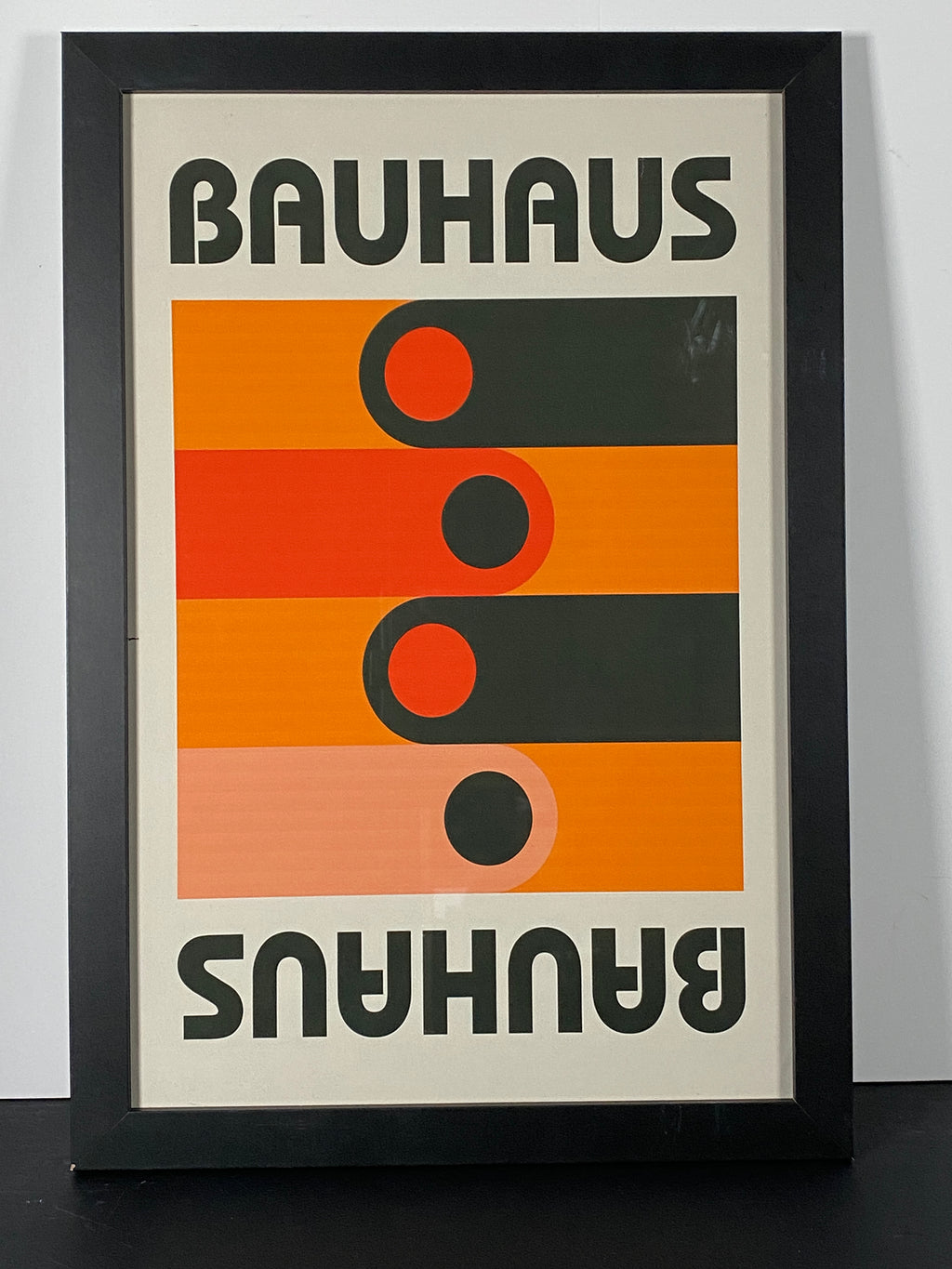 Bauhaus Retro Movement Canvas Poster in Modern Black Frame